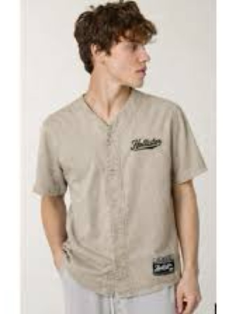HOLLISTER Men's Beige Baseball Jersey Small